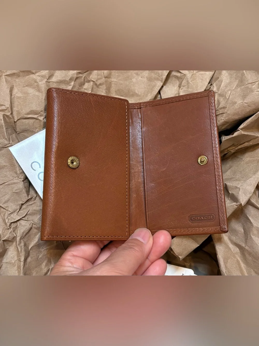 Coach authentic trifold